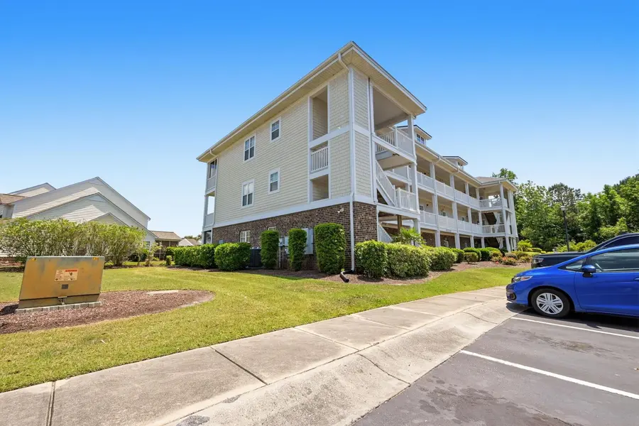 Exterior of the low-rise Heatherstone condominium building
