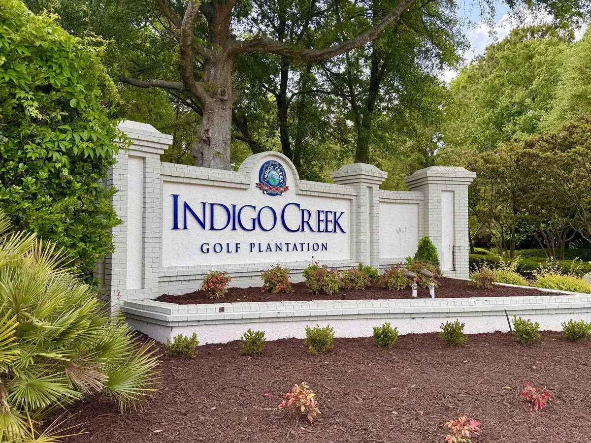 Indigo Creek Golf Plantation entrance sign